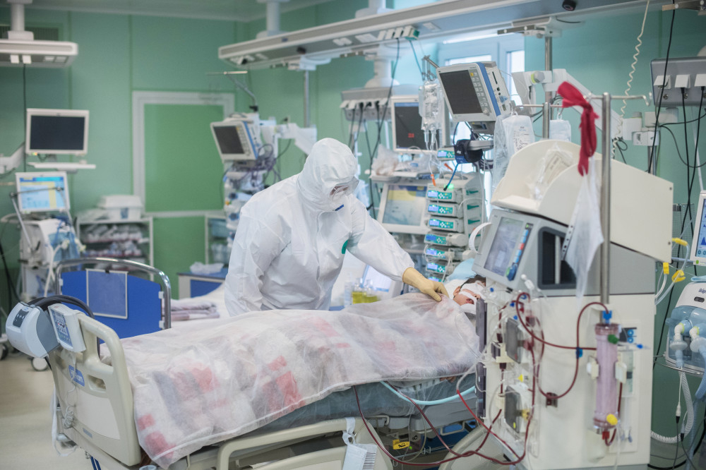 Смертность бьет рекорды: коронавирус в России и на Кубани