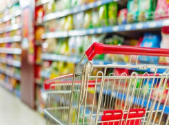Продажа каких товаров не будет ограничена в нерабочую неделю в Геленджике: утвержден новый список