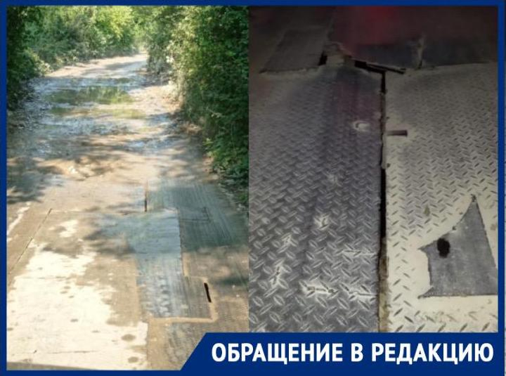 Жители села Михайловский Перевал не могут добиться от властей ремонта провалившегося моста