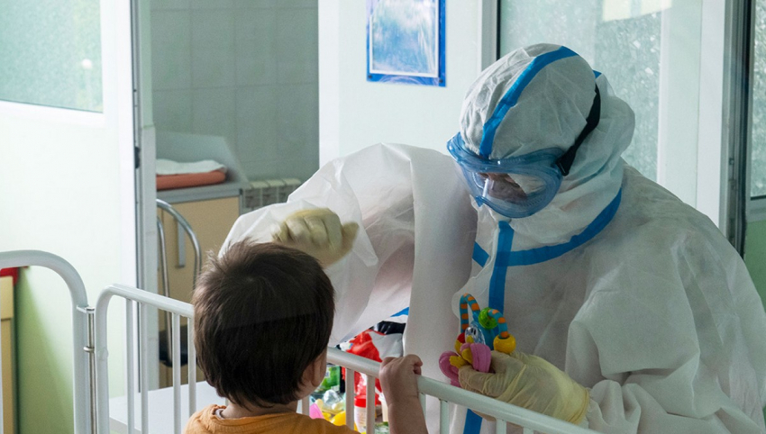 Годовалый ребёнок слёг с коронавирусом на Кубани 