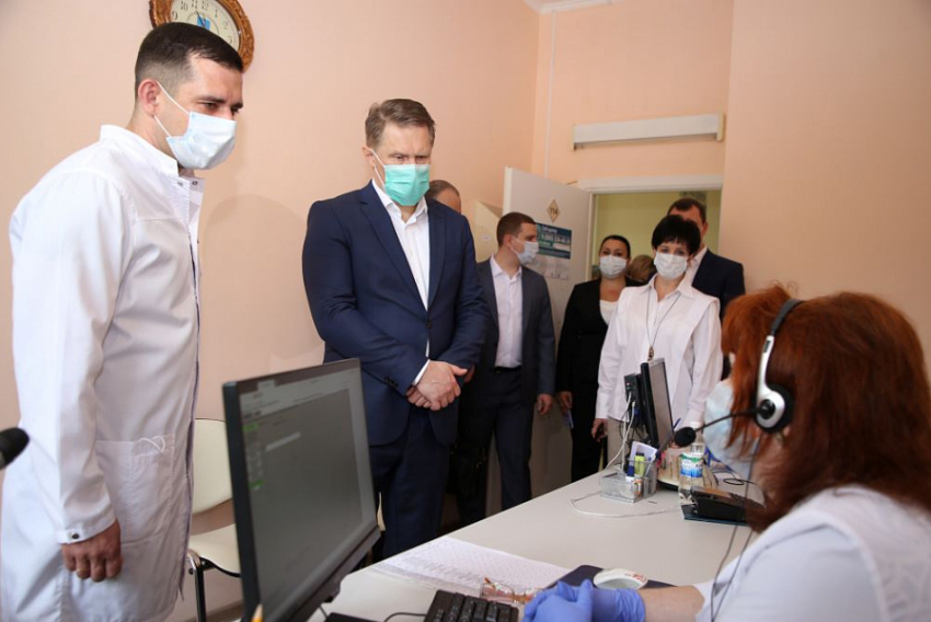 Министр здравоохранения РФ высоко оценил оснащенность медучреждений Геленджика
