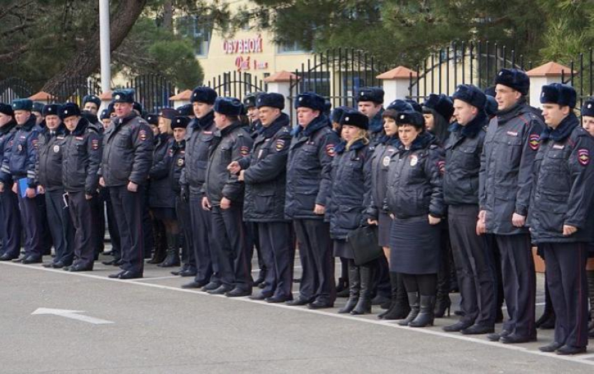 Жители Геленджика могут пополнить ряды полиции